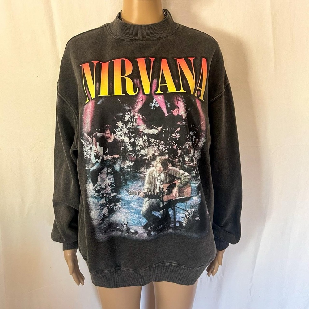 Nirvana crewneck